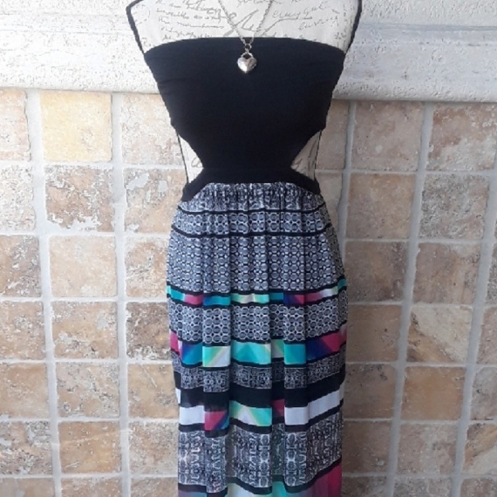 Bebe cut out maxi dress